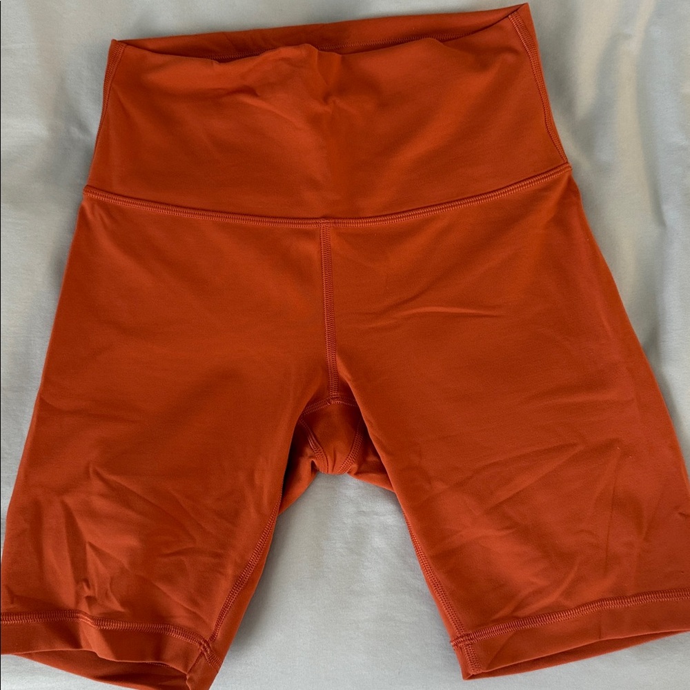 LULULEMON
WUNDER TRAIN HR 8”